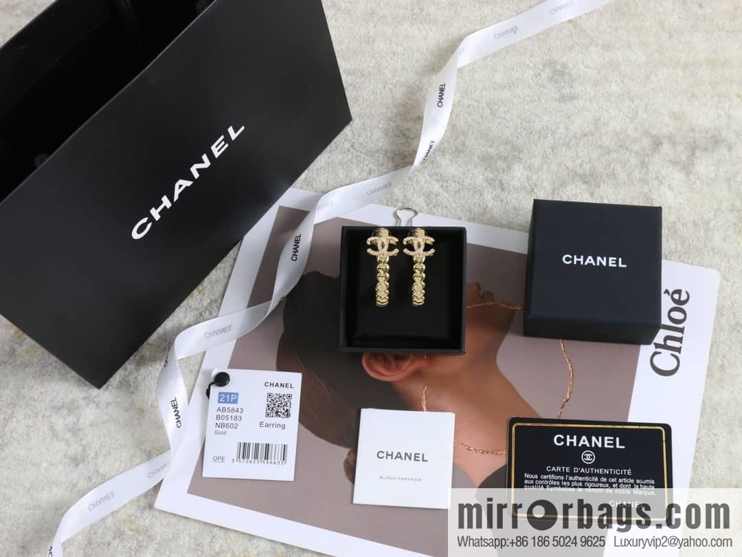 New ☑️ Chanel gold double c semi-round love peach heart stud earrings