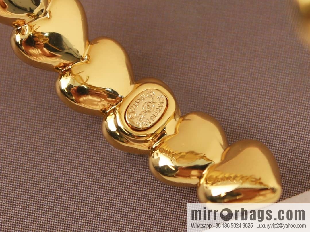 New ☑️ Chanel gold double c semi-round love peach heart stud earrings