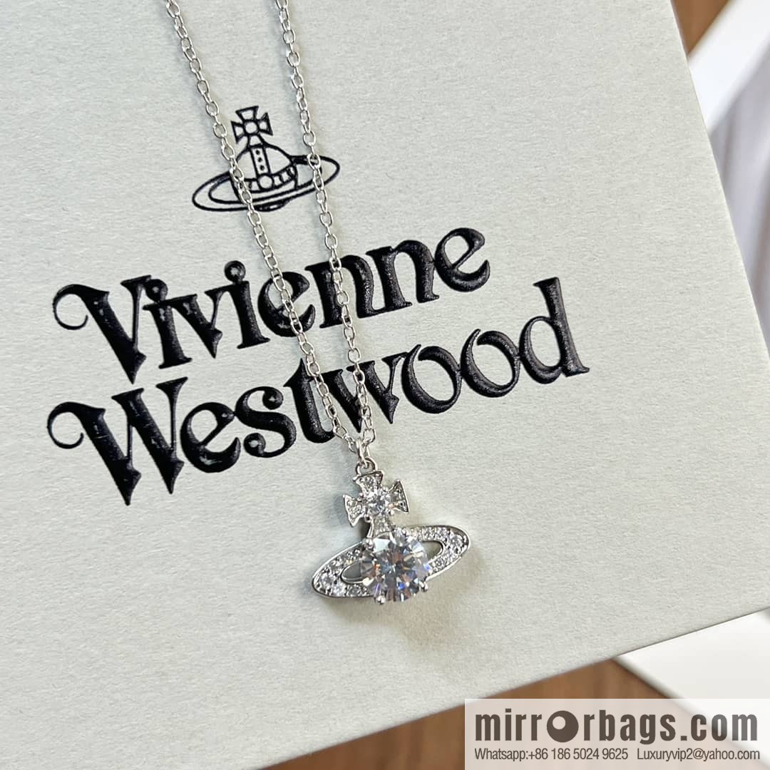 New ☑️ Vivienne Westwood Queen Mother Saturn single diamond necklace