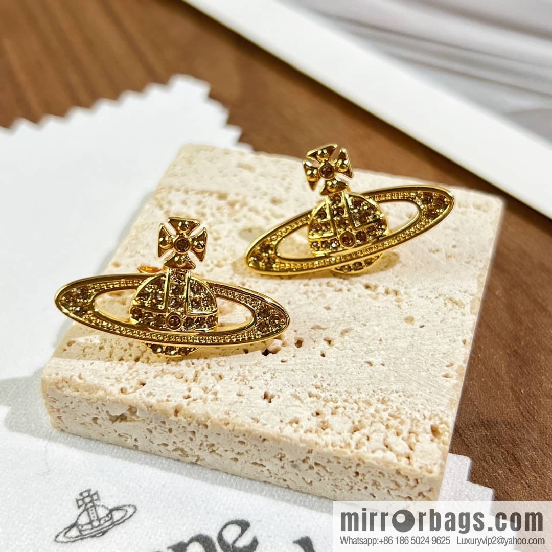 New ☑️ Vivienne Westwood Queen Mother Saturn earrings