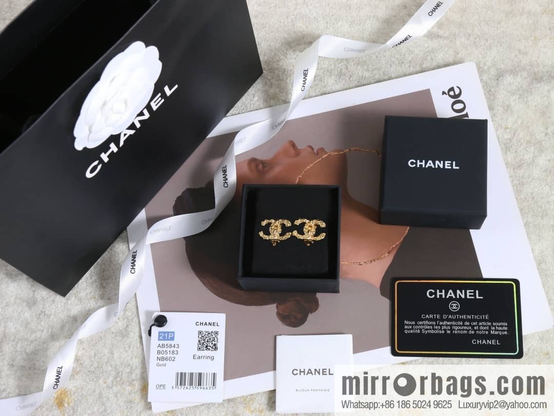 New ☑️ Chanel medieval gold double c earrings