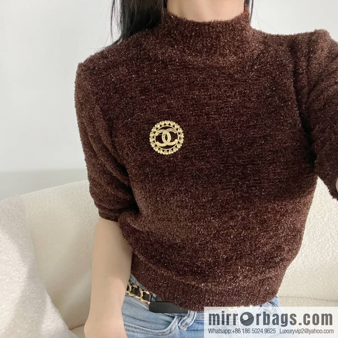 Code 1367425 new ☑️ Chanel gold round double c peach heart brooch