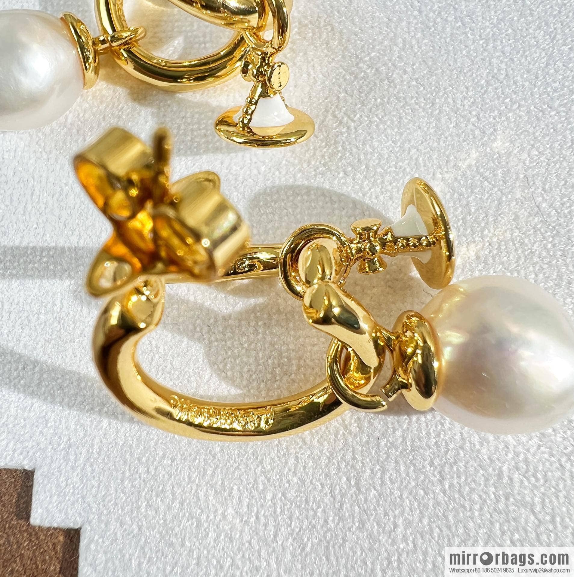 New ☑️ Vivienne Westwood gold Saturn pearl stud earrings