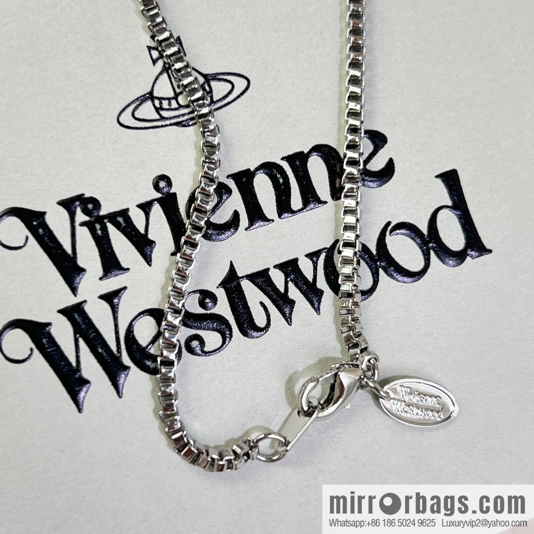 New ☑️ Vivienne Westwood pink Saturn necklace