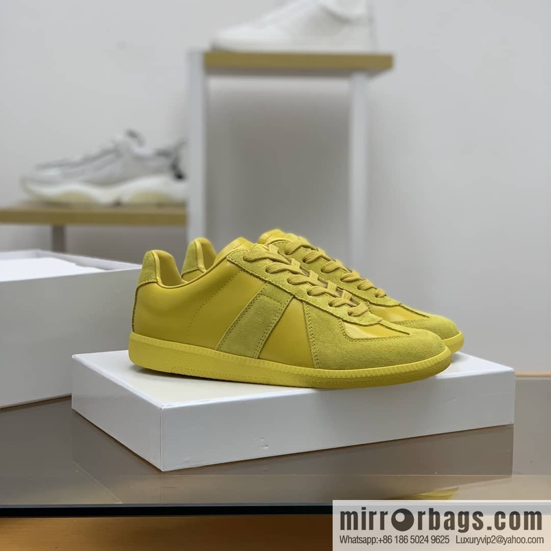 𝐌𝐚𝐢𝐬𝐨𝐧𝐌𝐚𝐫𝐠𝐢𝐞𝐥𝐚 with yellow leather (fabric) and nubuck Unisex shoes