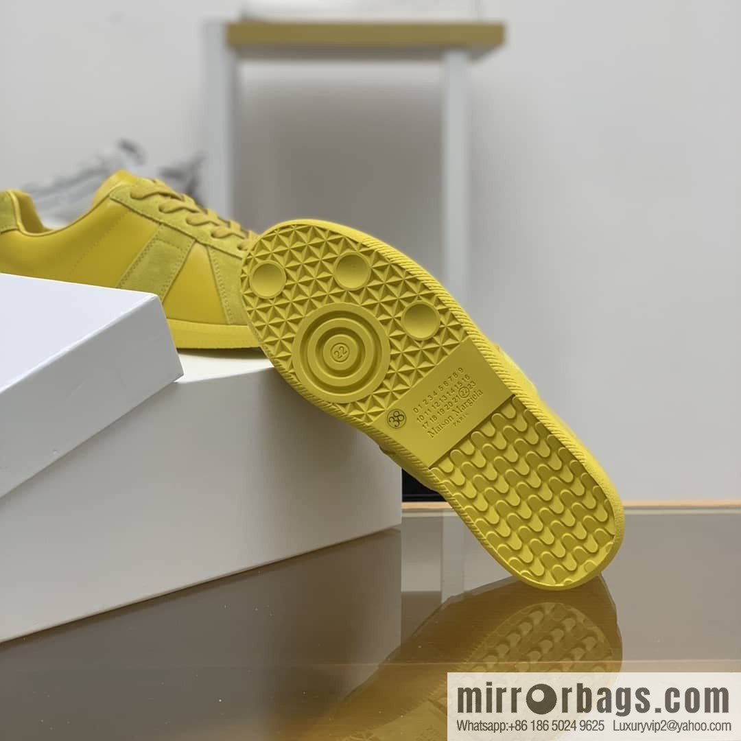 𝐌𝐚𝐢𝐬𝐨𝐧𝐌𝐚𝐫𝐠𝐢𝐞𝐥𝐚 with yellow leather (fabric) and nubuck Unisex shoes
