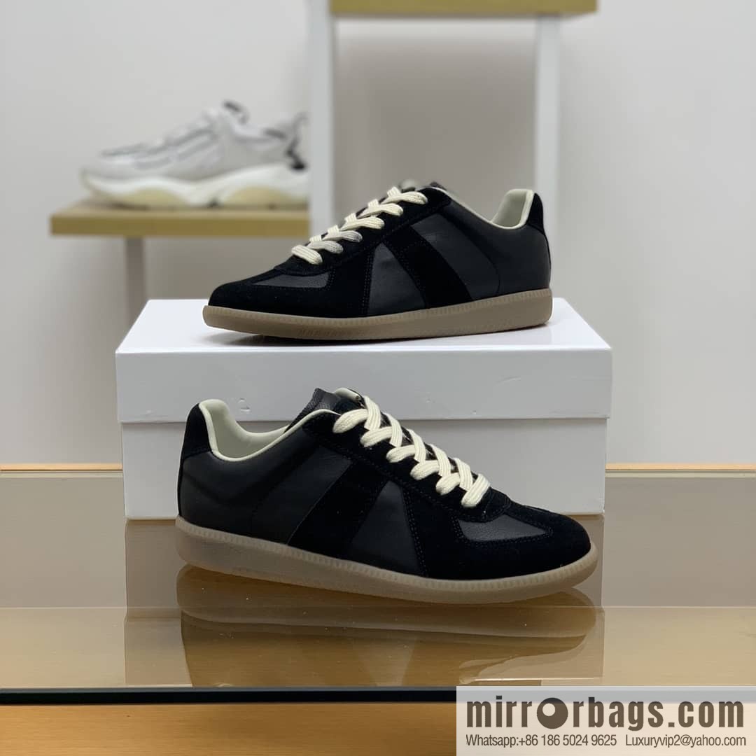 𝐌𝐚𝐢𝐬𝐨𝐧𝐌𝐚𝐫𝐠𝐢𝐞𝐥𝐚 leather (fabric) and nubuck Unisex shoes