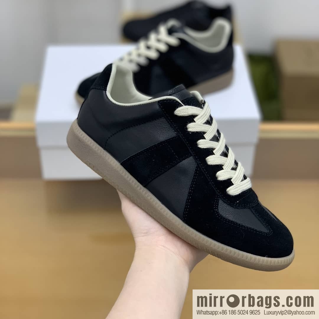 𝐌𝐚𝐢𝐬𝐨𝐧𝐌𝐚𝐫𝐠𝐢𝐞𝐥𝐚 leather (fabric) and nubuck Unisex shoes