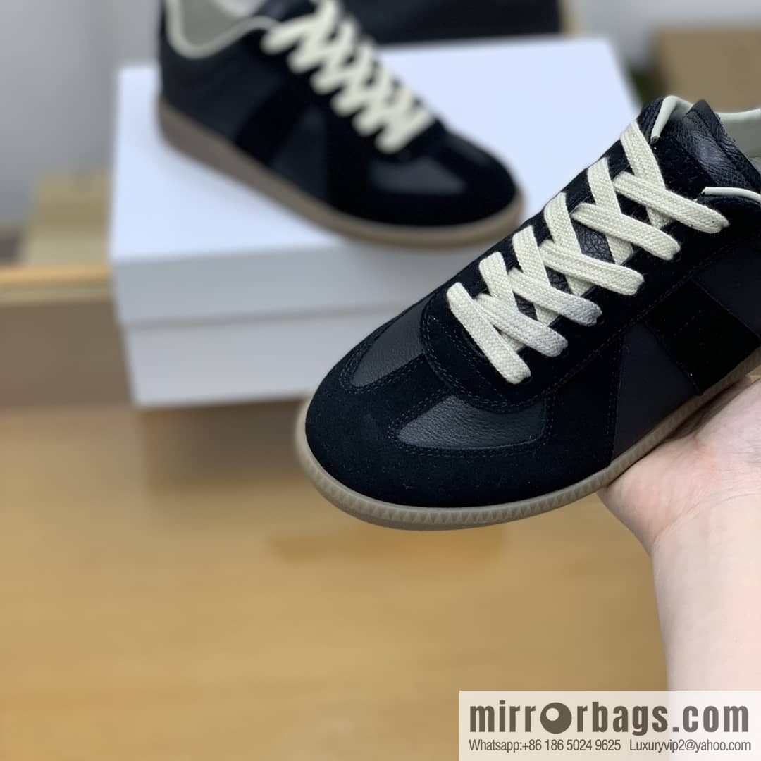 𝐌𝐚𝐢𝐬𝐨𝐧𝐌𝐚𝐫𝐠𝐢𝐞𝐥𝐚 leather (fabric) and nubuck Unisex shoes