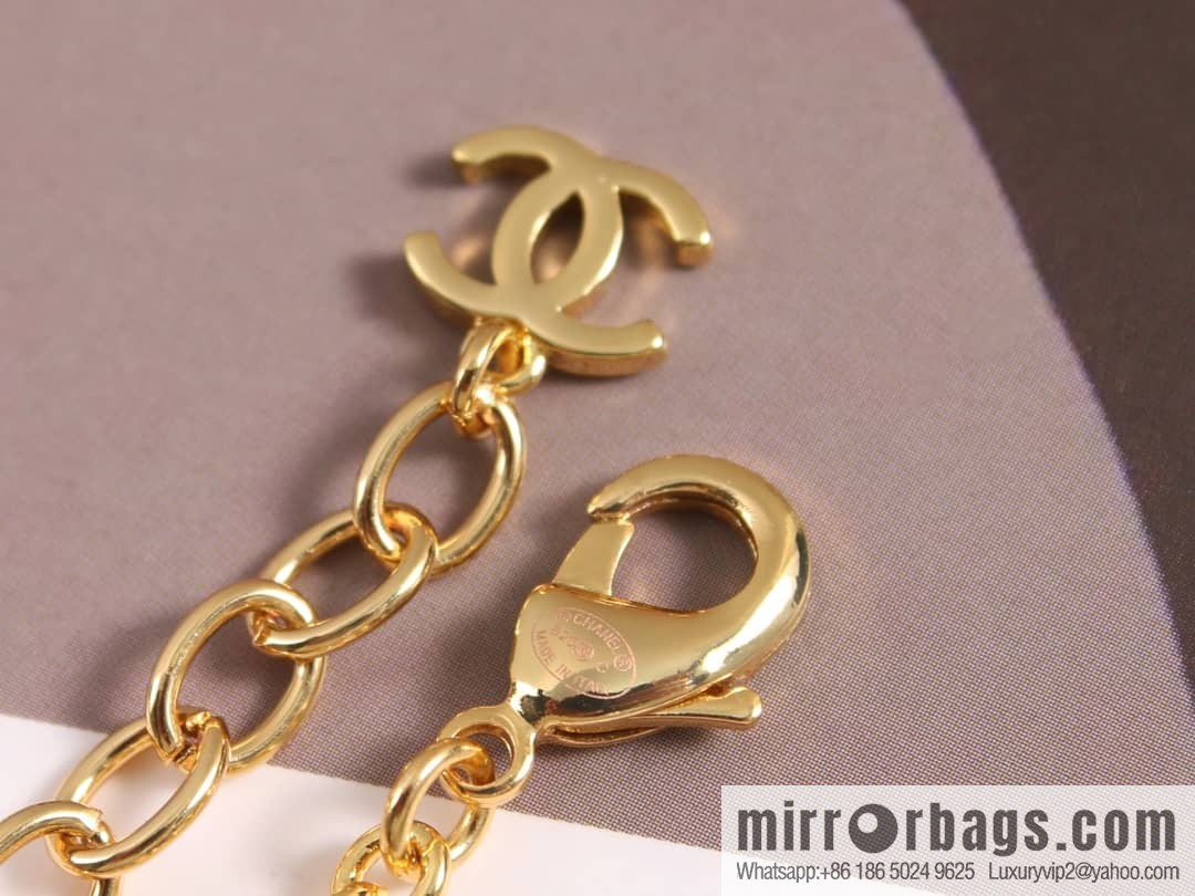 New ☑️ Chanel double c gold peach heart love round long necklace