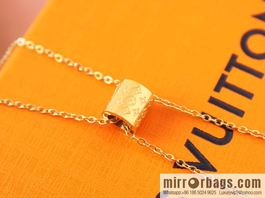 Louis Vuitton Louis Vuitton LV white shell monogram fringed necklace