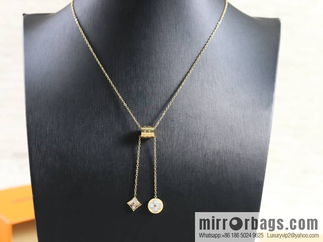 Louis Vuitton Louis Vuitton LV white shell monogram fringed necklace