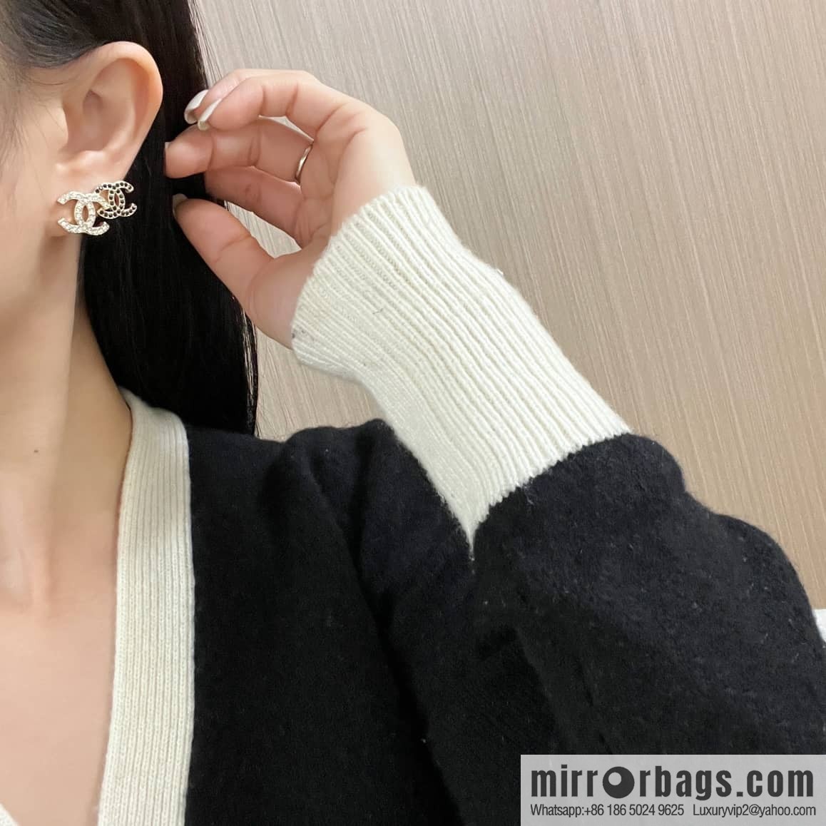 New ☑️ Chanel c1 double c black diamond stud earrings