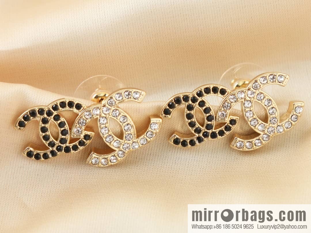 New ☑️ Chanel c1 double c black diamond stud earrings