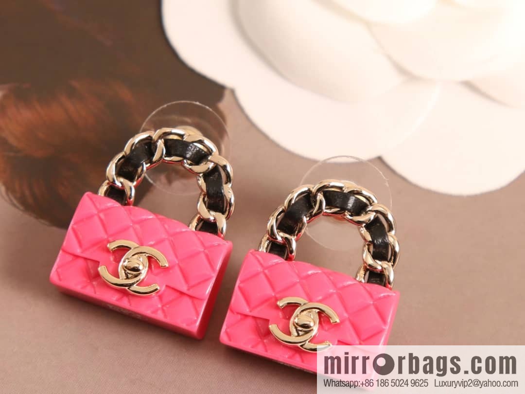 New ☑️ Chanel c1 double c lock bag stud earrings