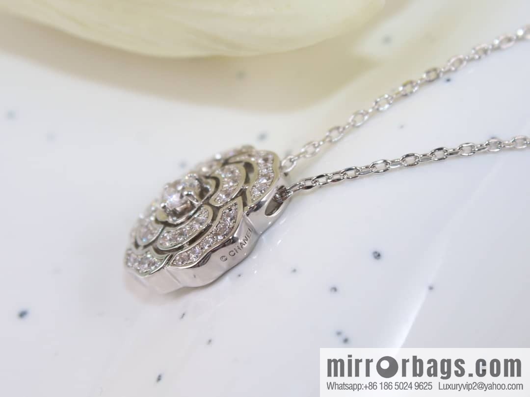 Chanel double c camellia necklace