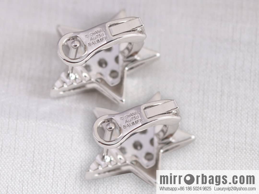 Chanel full diamond pentagram ⭐ star earrings earrings