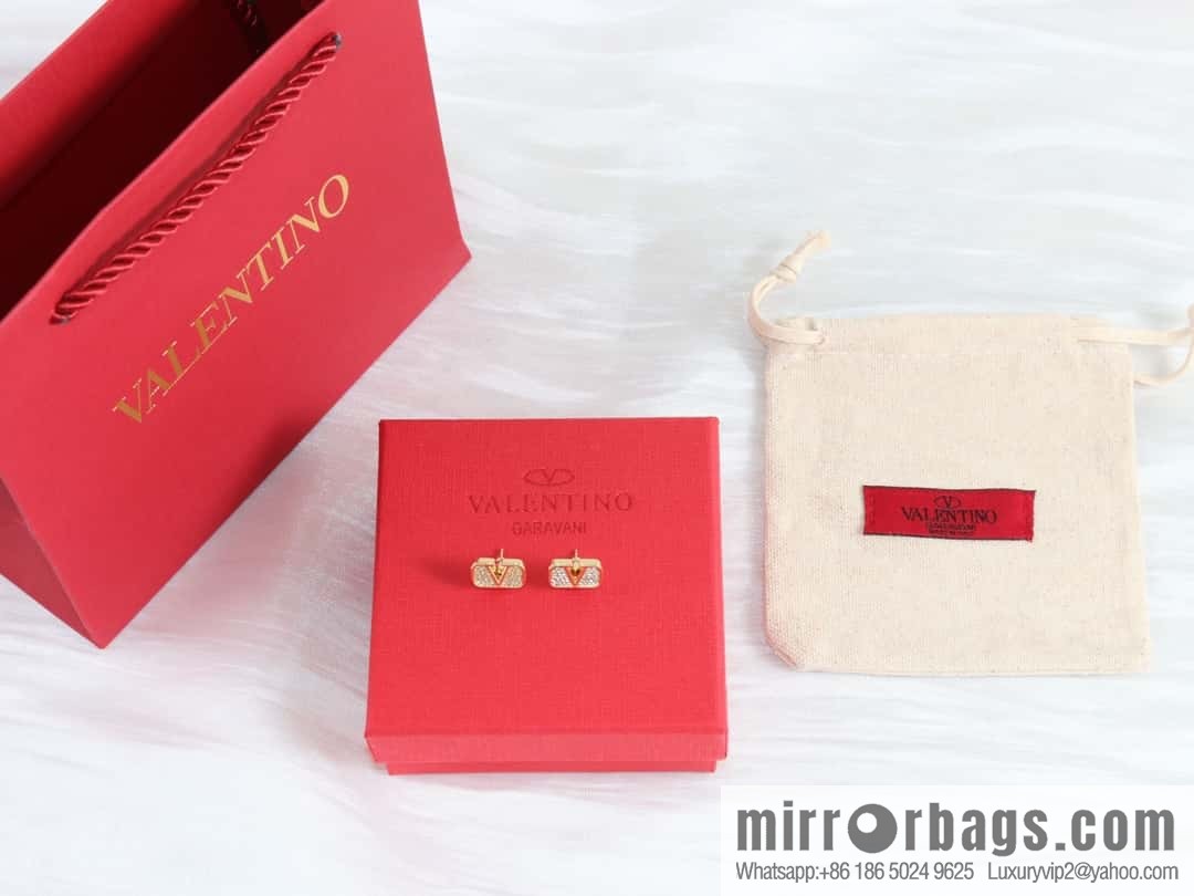 New ☑️ Valentino gold full diamond earrings