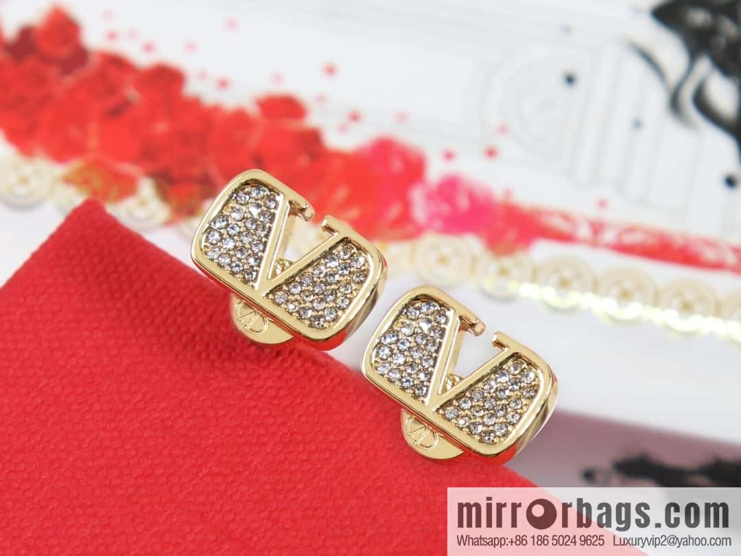 New ☑️ Valentino gold full diamond earrings