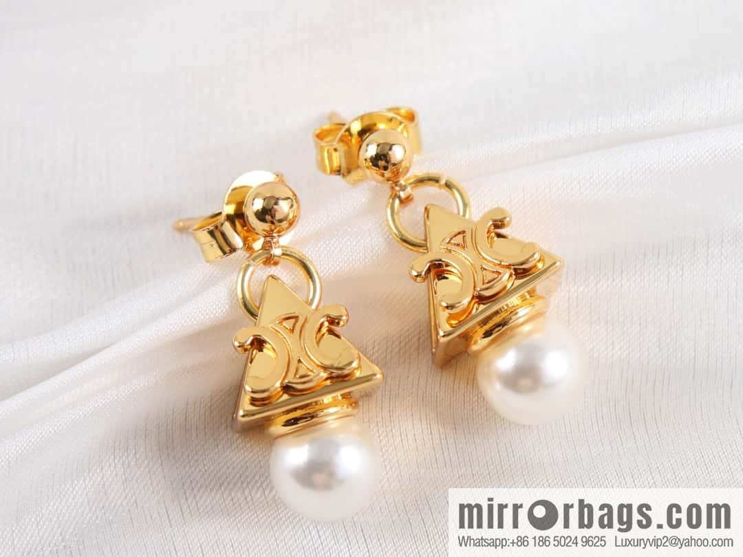 New Celine triangle Arc de Triomphe pearl stud earrings