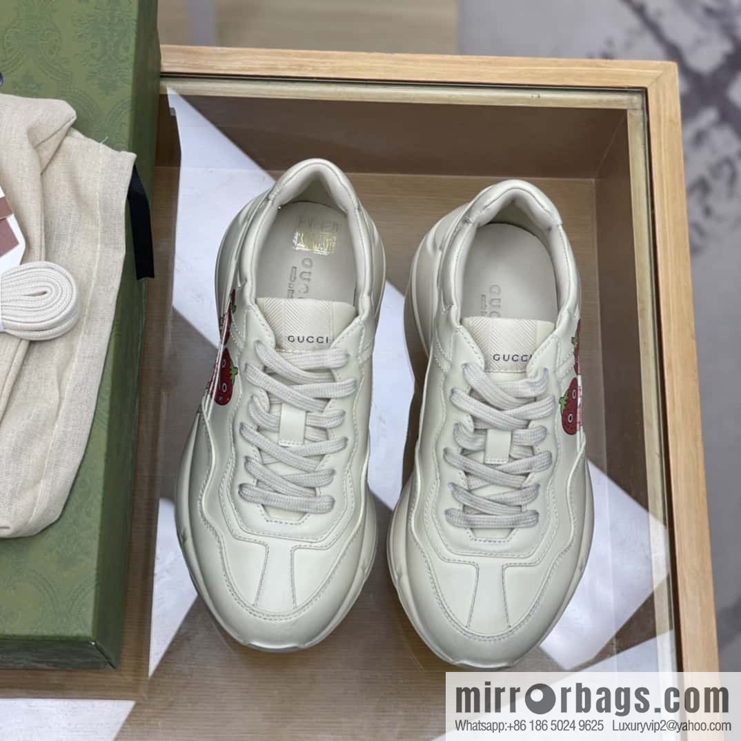 Gucci Gucci [New G Replica Luxury Handbag High Version] Unisex Vintage sneakers