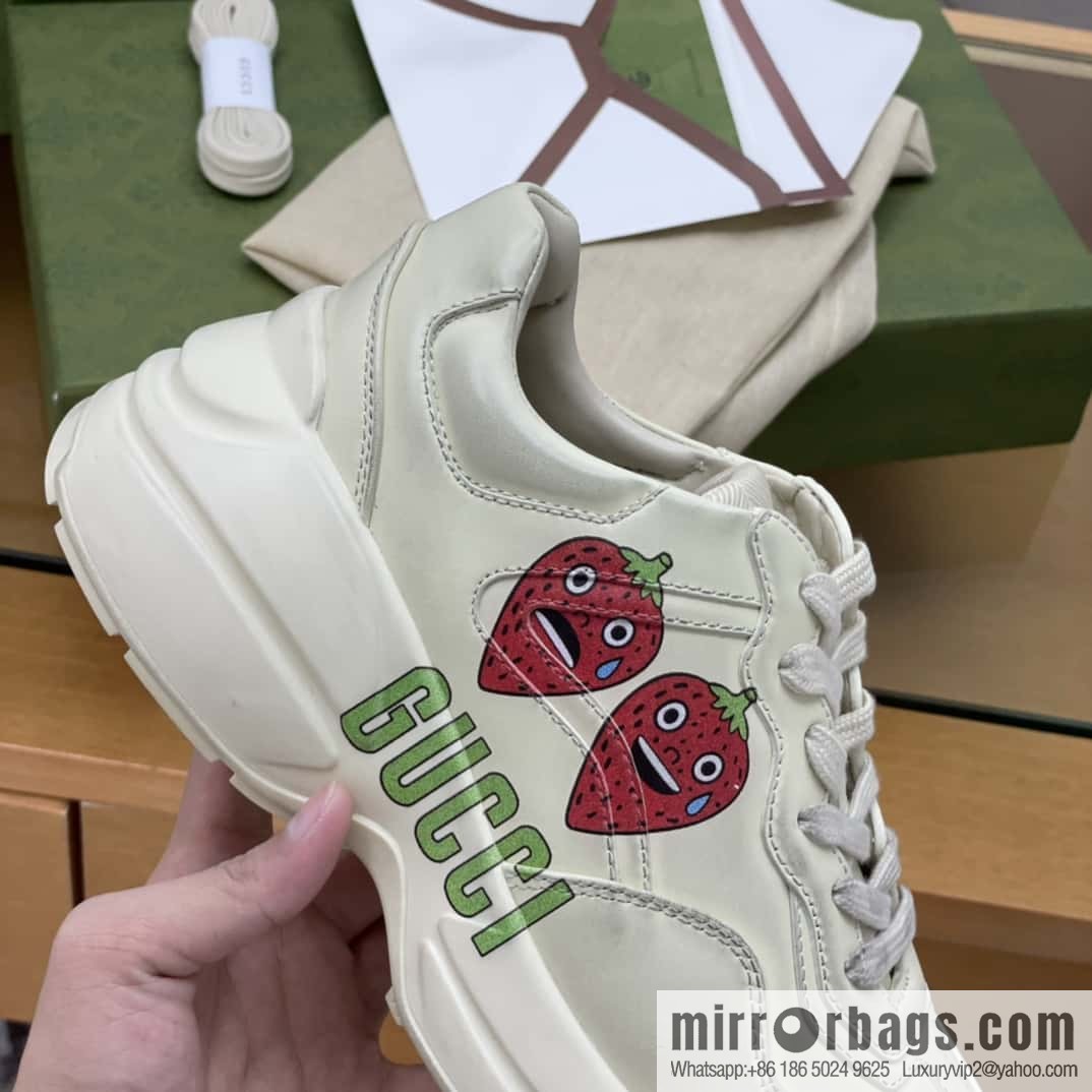 Gucci Gucci [New G Replica Luxury Handbag High Version] Unisex Vintage sneakers