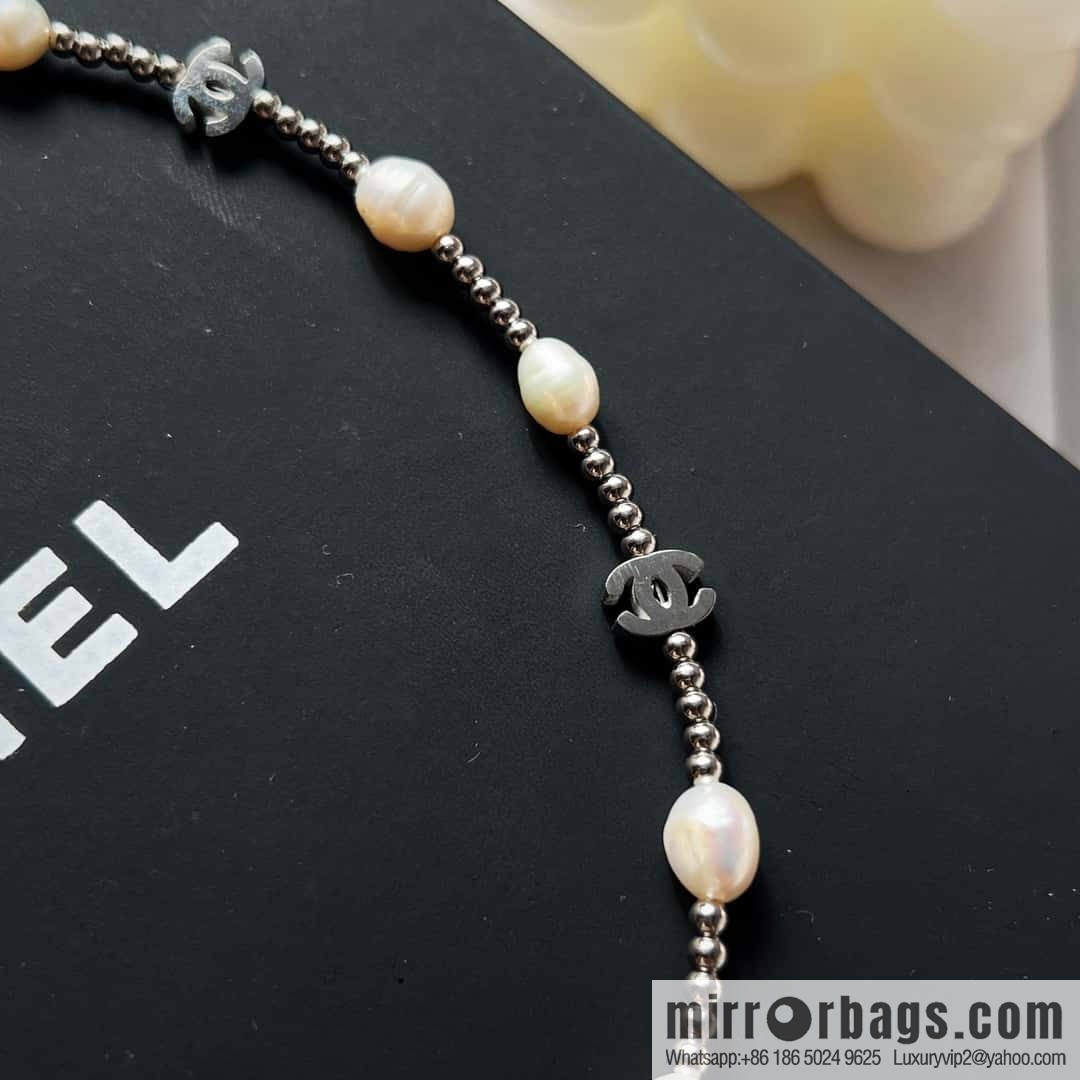 New ☑️ Chanel silver double c pearl necklace