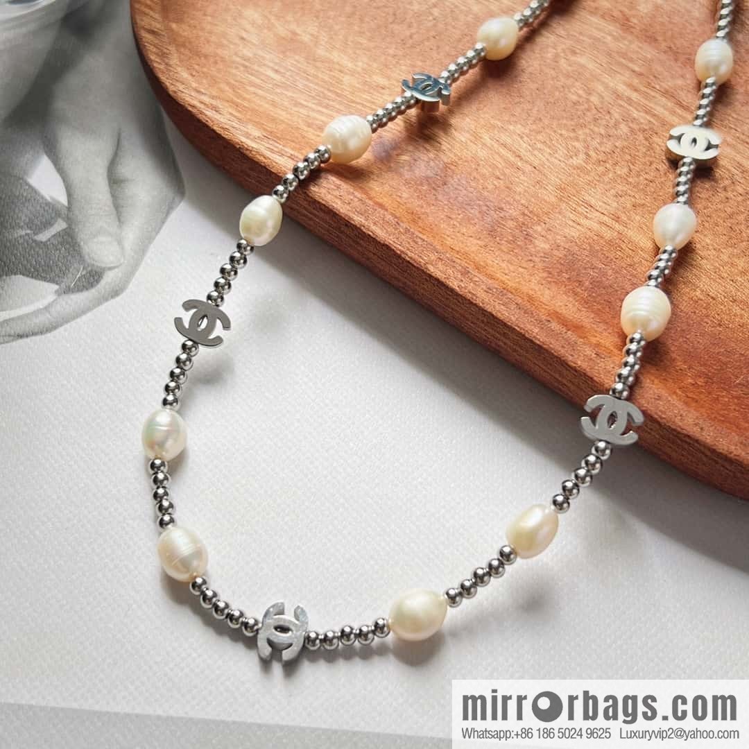New ☑️ Chanel silver double c pearl necklace