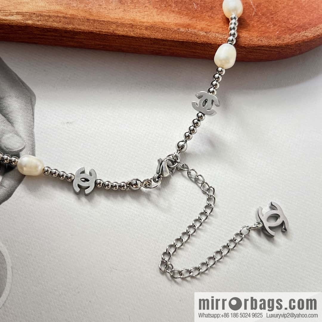 New ☑️ Chanel silver double c pearl necklace