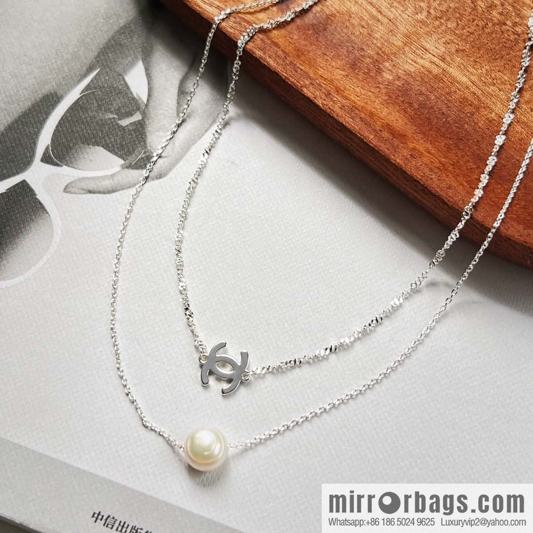 New ☑️ Chanel silver double pearl double c necklace