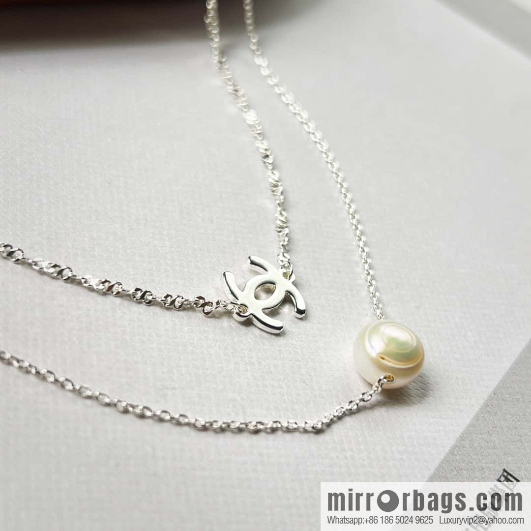 New ☑️ Chanel silver double pearl double c necklace