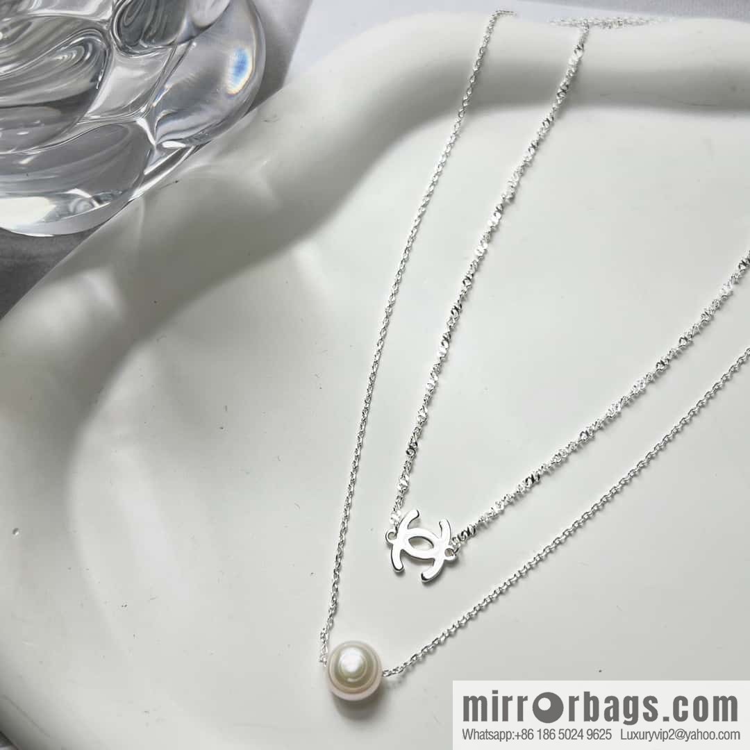 New ☑️ Chanel silver double pearl double c necklace