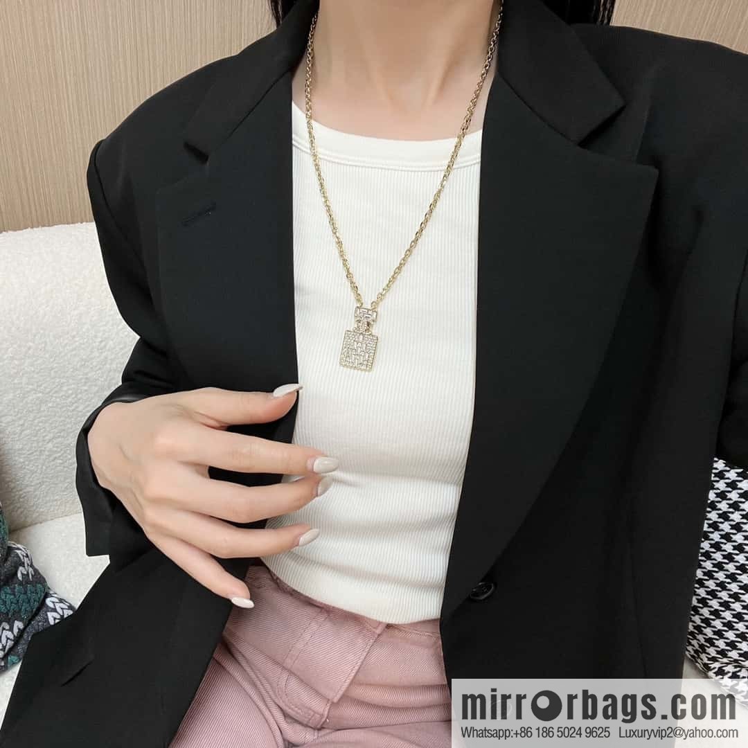 New ☑️ Chanel double c full diamond perfume bottle necklace