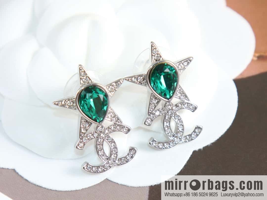 New ☑️ Chanel c2 double c full diamond pentagram ⭐ star stud earrings