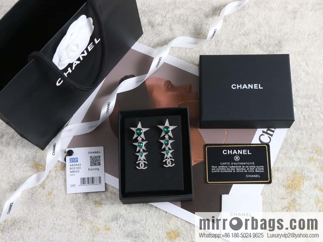 New ☑️ Chanel c4 double c full diamond emerald pentagram ⭐ star stud earrings