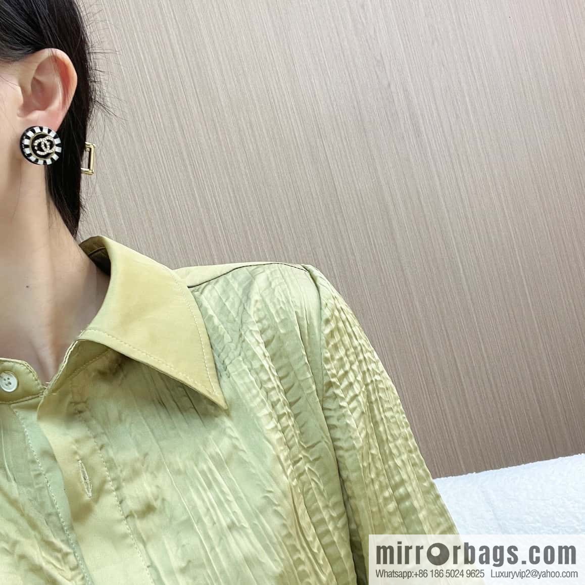 New ☑️ Chanel c1 double c acrylic round stud earrings