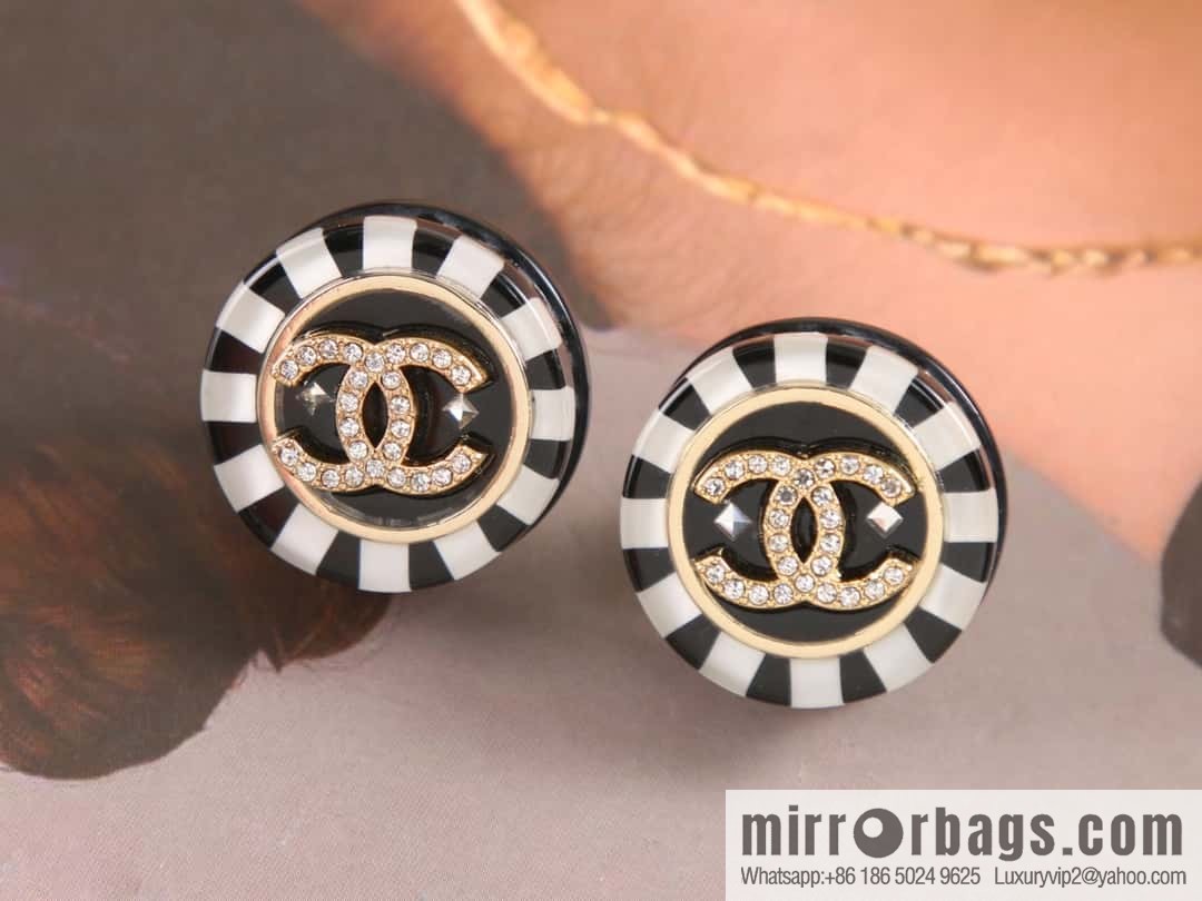 New ☑️ Chanel c1 double c acrylic round stud earrings
