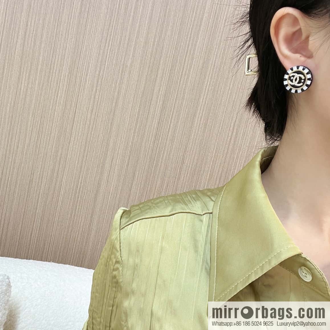 New ☑️ Chanel c1 double c acrylic round stud earrings