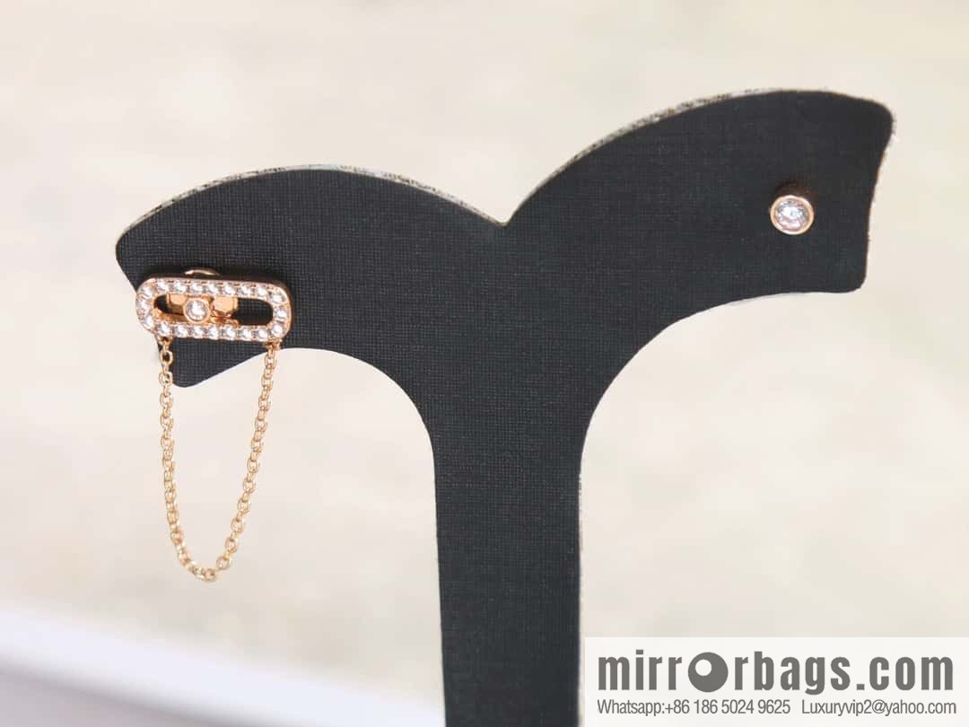 Messika MOVE UNO Asymmetrical earrings