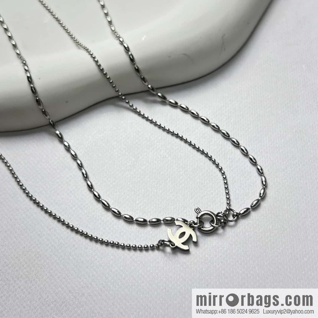 New ☑️ Chanel silver double layer double c necklace