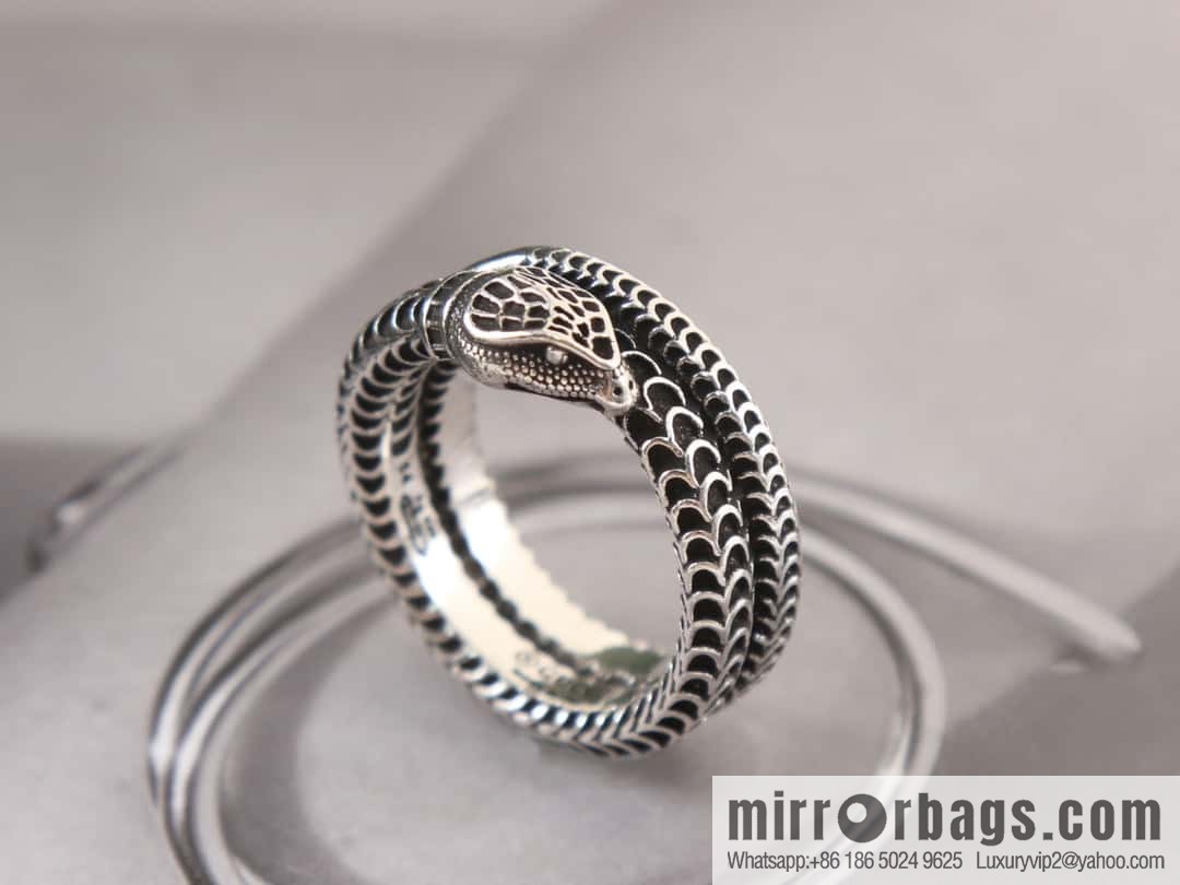New Gucci gucci snake head ring
