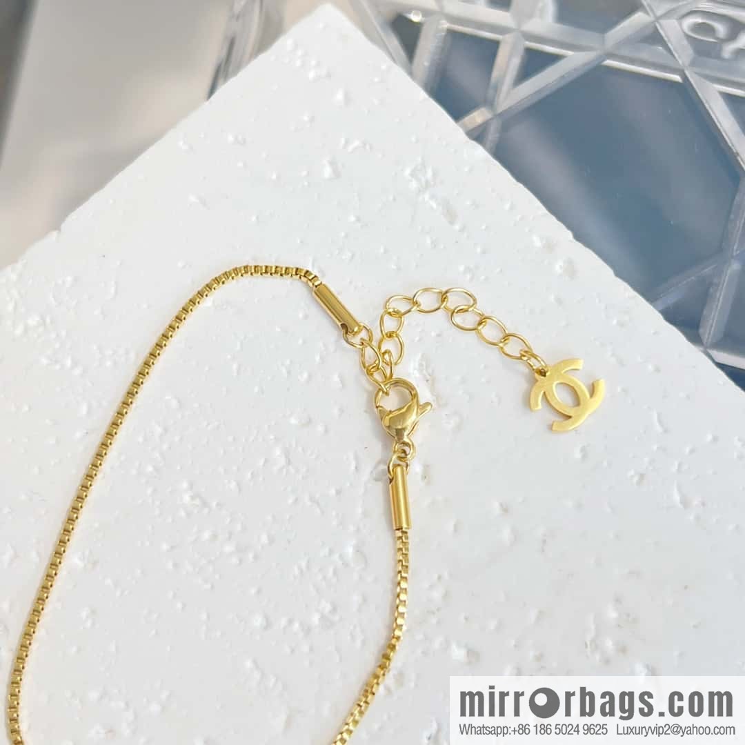 New ☑️ Chanel square double c necklace