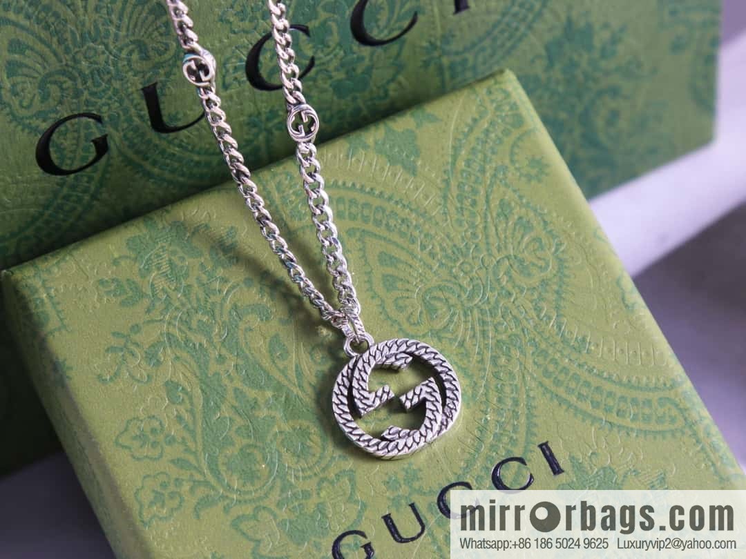 New Gucci gucci double G necklace