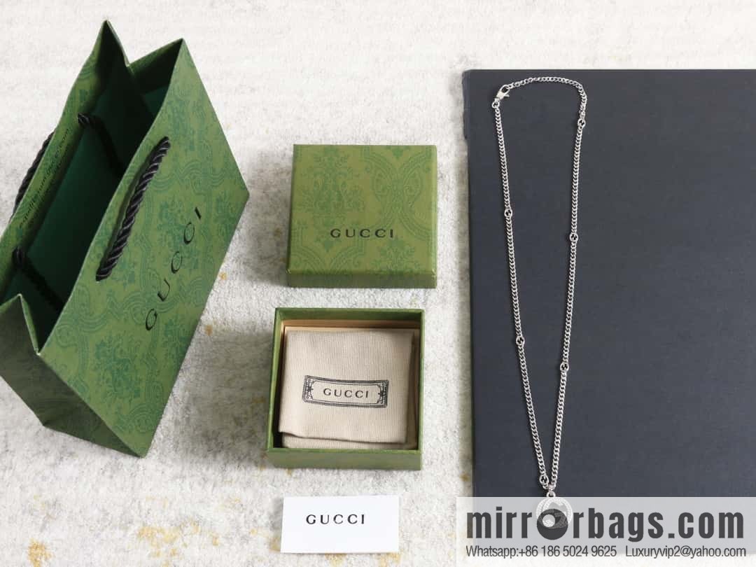 New Gucci gucci double G necklace