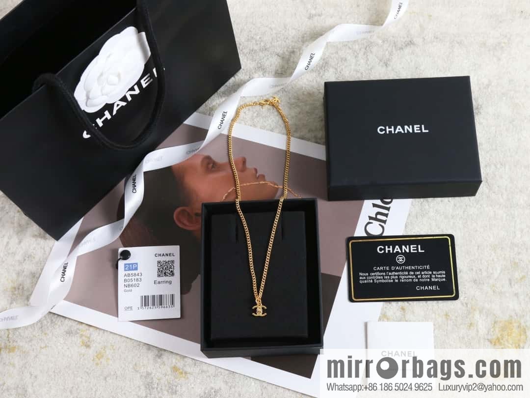 New ☑️ Chanel medieval series gold double c necklace