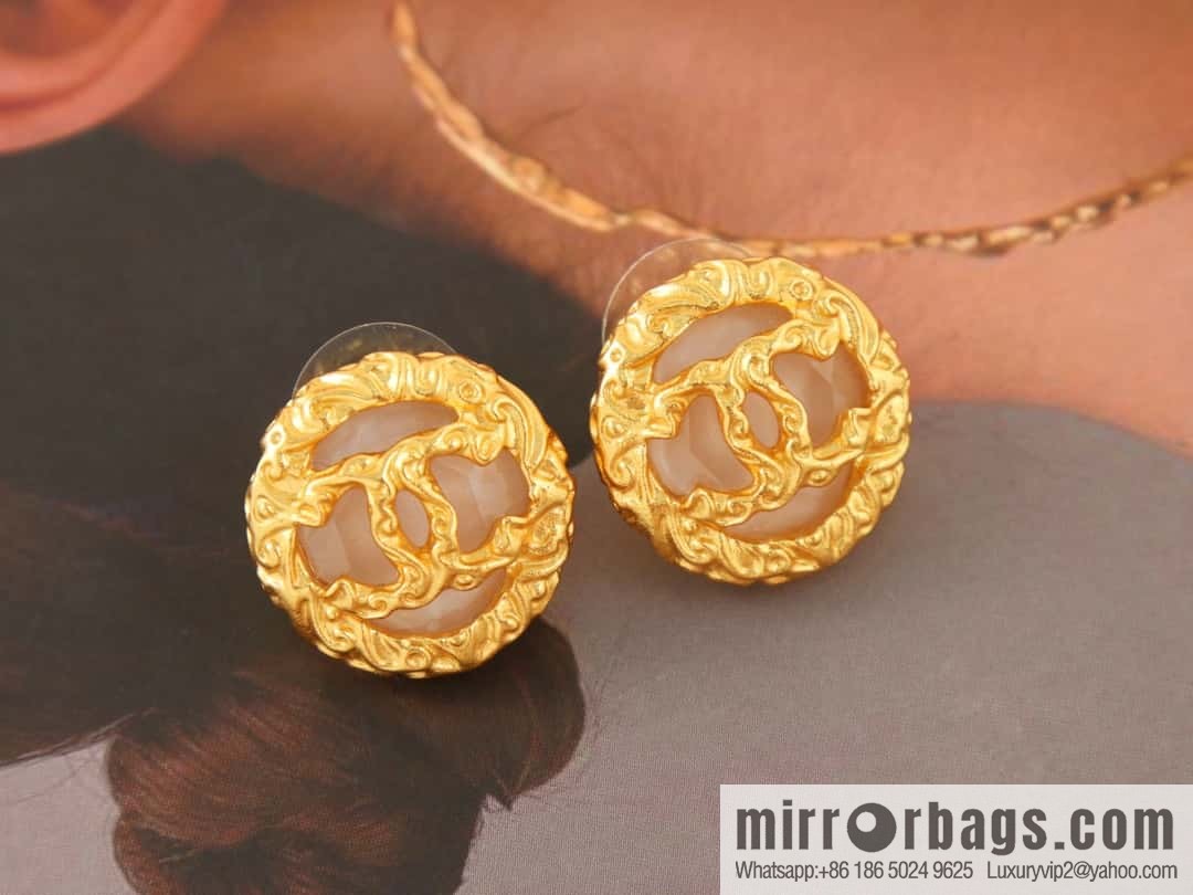 New ☑️ Chanel medieval series gold round double c earrings