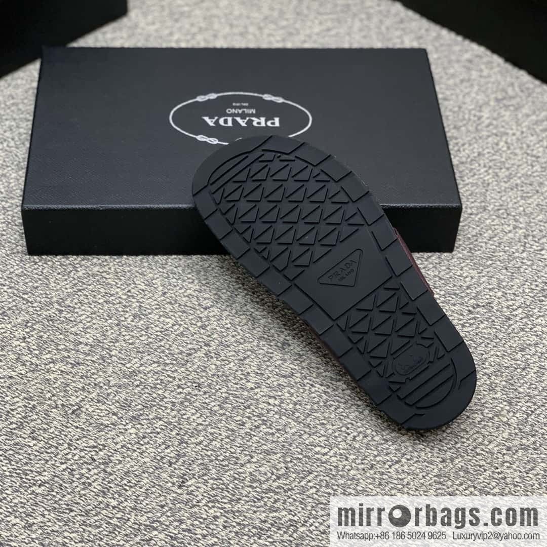 Prada uses black calfskin men's sandals