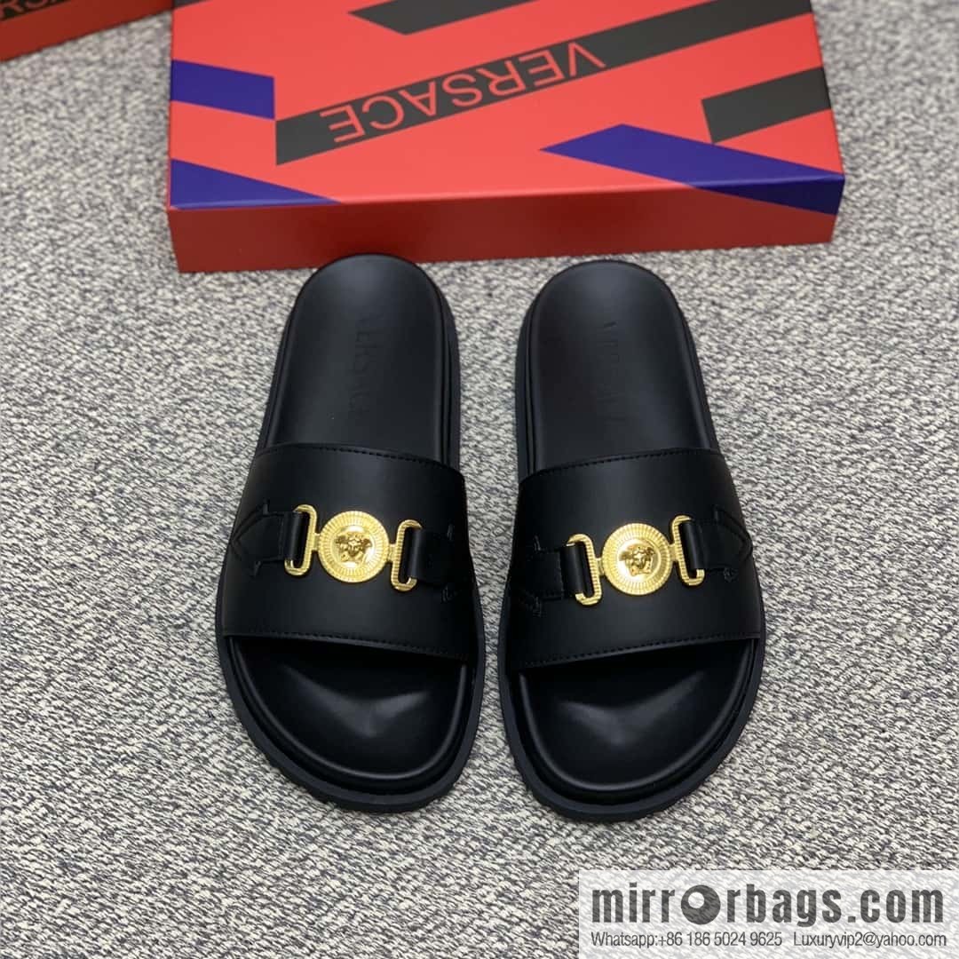 Versace uses black calfskin men's sandals