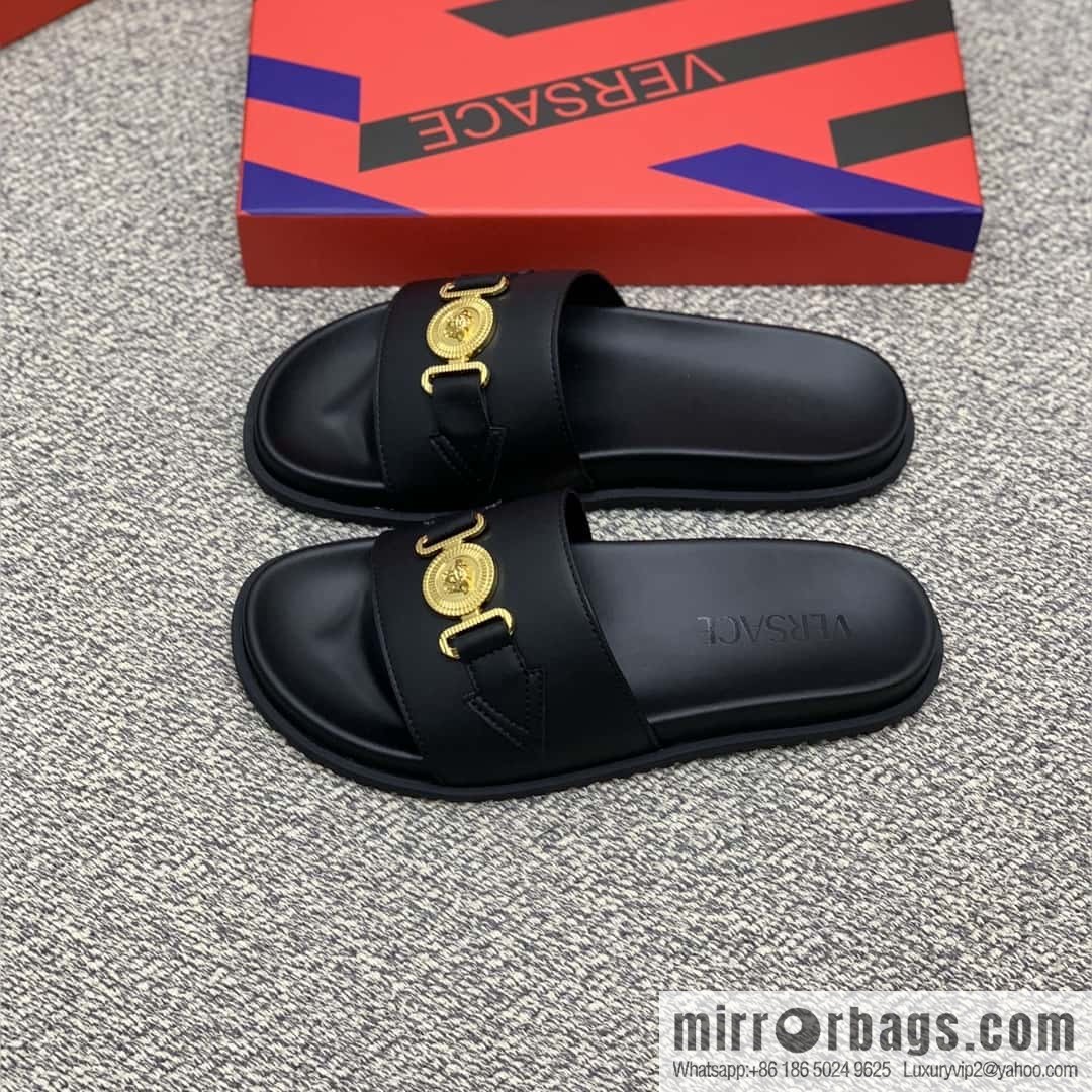 Versace uses black calfskin men's sandals