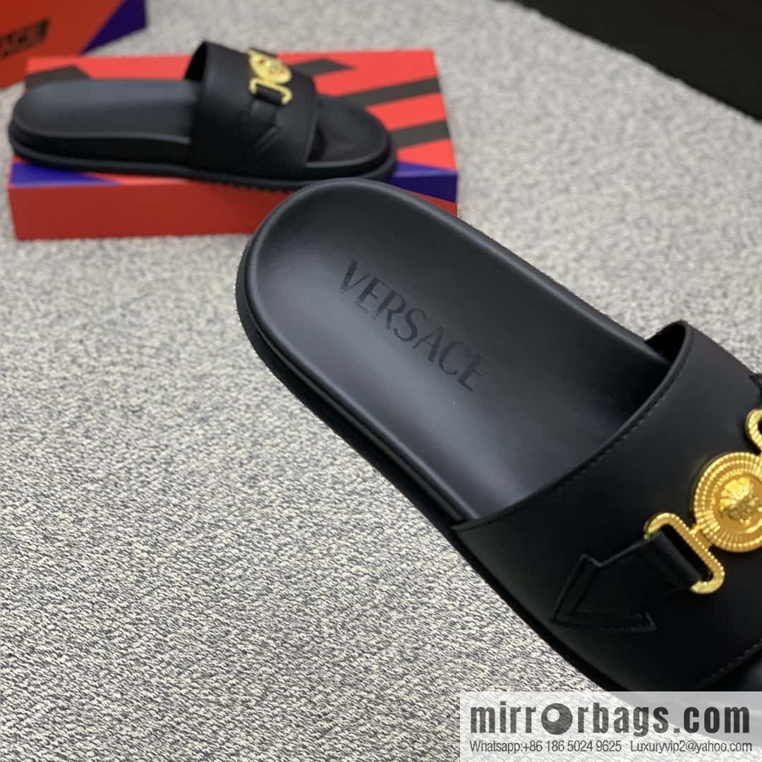 Versace uses black calfskin men's sandals